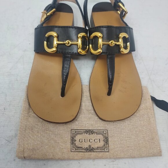 GUCCI Black Baby Horsebit Thong Flat Leather Sandal - Picture 4 of 10
